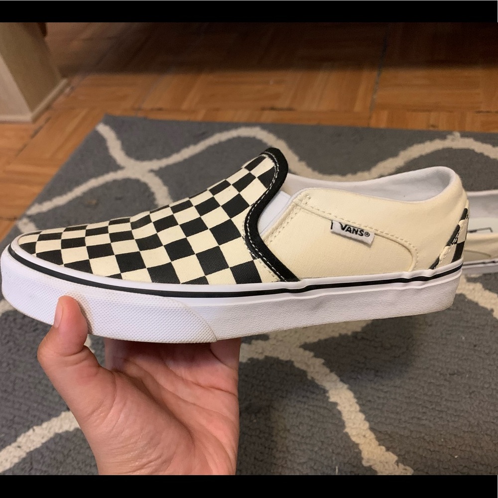Vans slip on